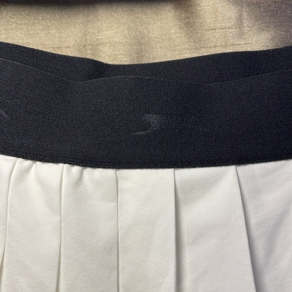 Slazenger  skort‎ white NWT - Picture 4 of 7